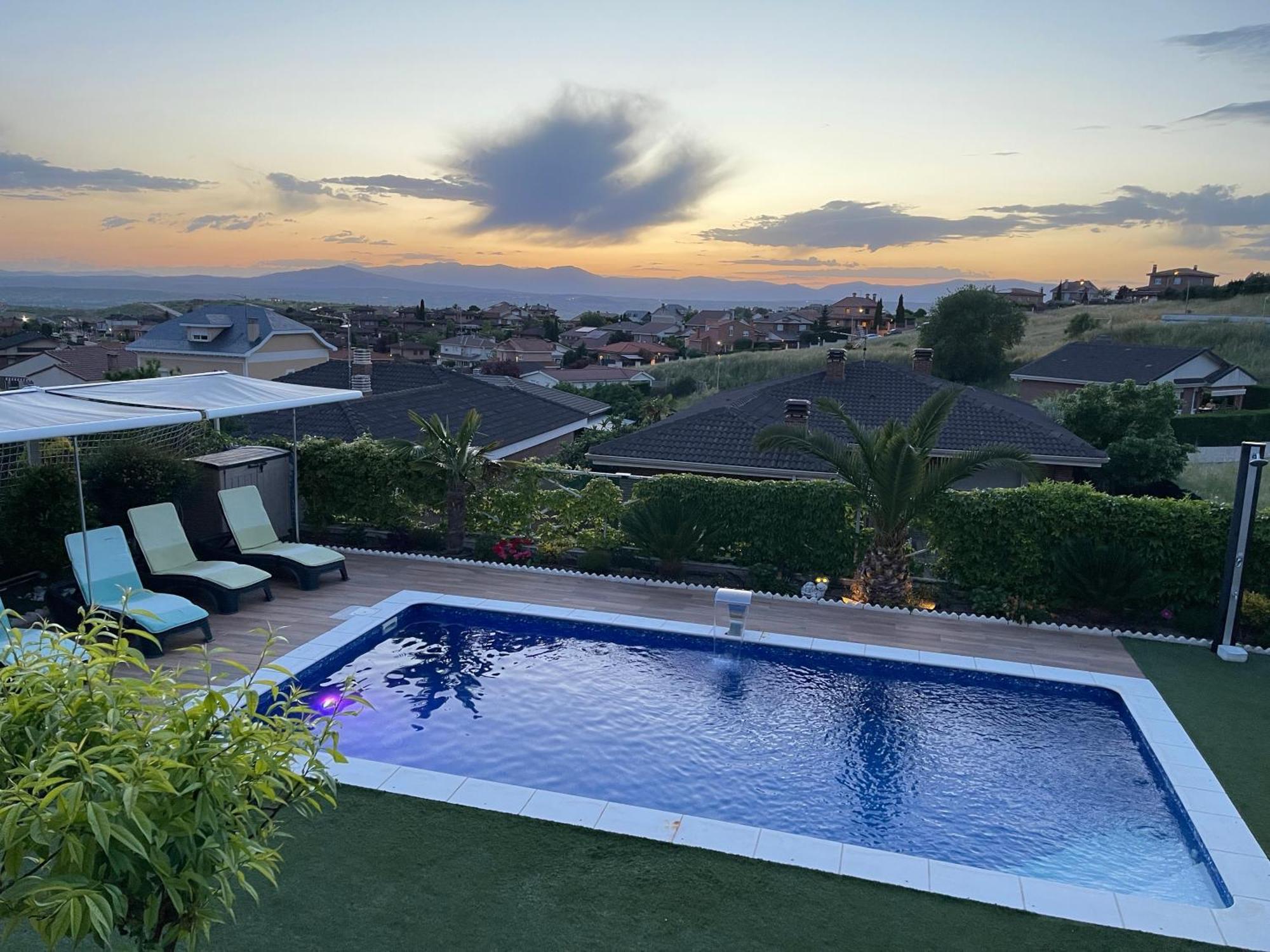 Habitacion Monteazul El Casar de Talamanca ภายนอก รูปภาพ